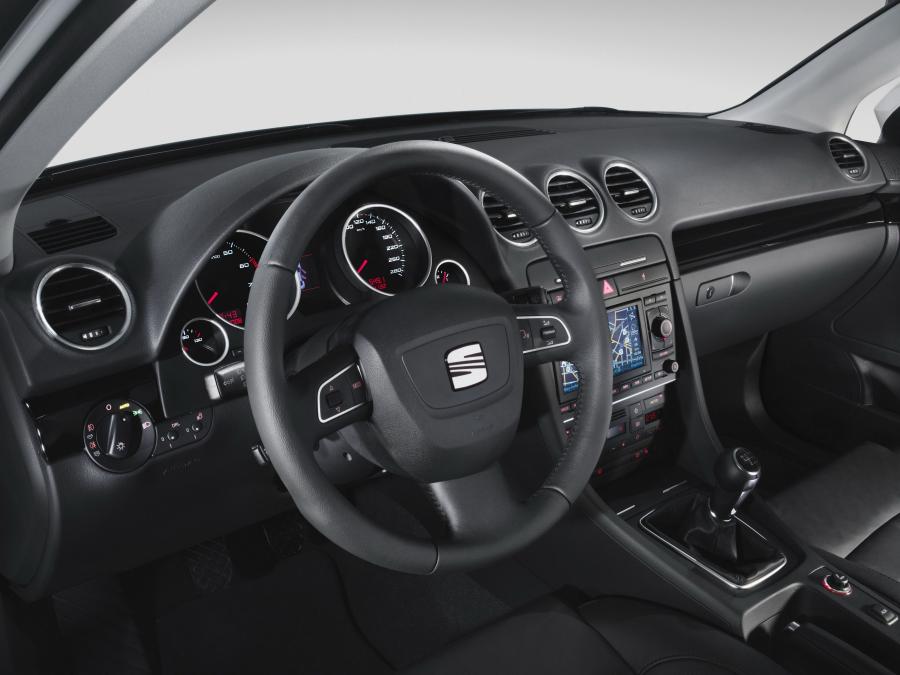  Seat Exeo 2009 года  (фото 114 из 180)